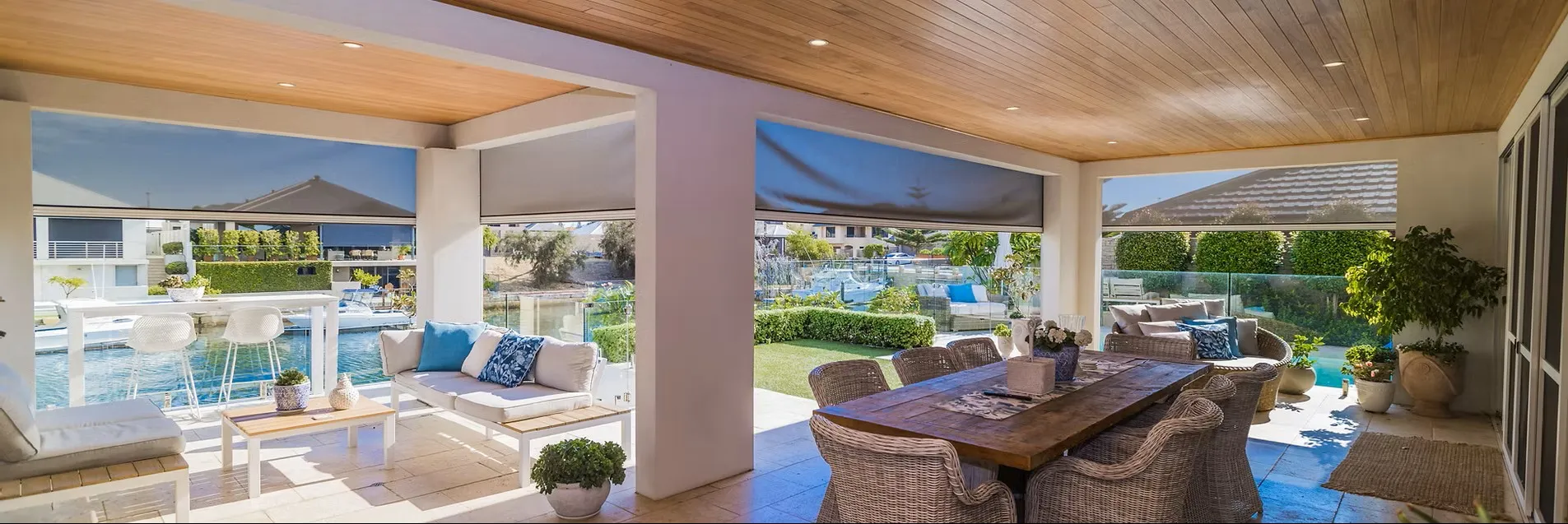 How to Choose the Right Outdoor Blind Fabric for Your Brisbane Home